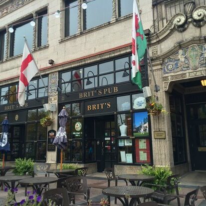 Brit S Pub Eating Establishmen Brit S Pub Eating Establishmen